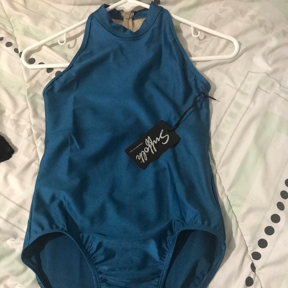 Suffolk leotard adult small
